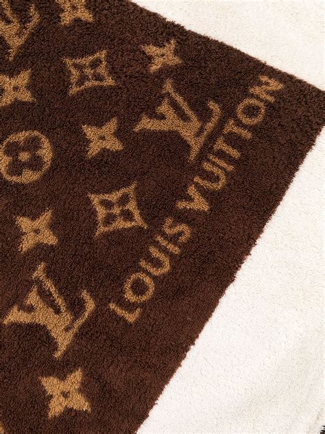 louis vuitton badetuch rosa|louis vuitton factory outlet clearance.